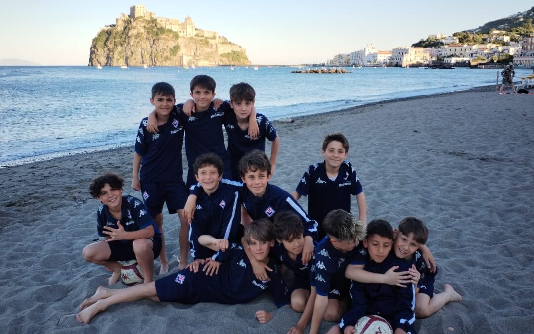 🌴 Fiorentina U11 protagonista all’Ischia Cup 2025 – Scopri l’edizione 2026 tra calcio, mare e magia mediterranea