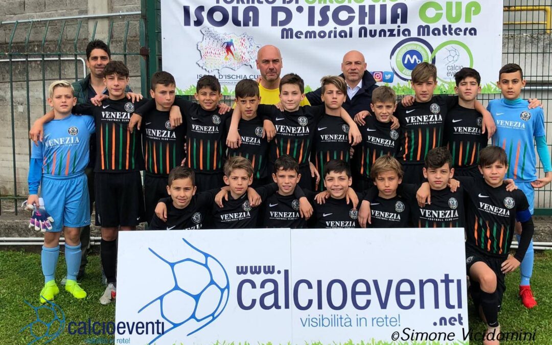 Venezia FC invitato all’Ischia Cup 2026: calcio professionistico e giovani talenti sull’isola d’Ischia